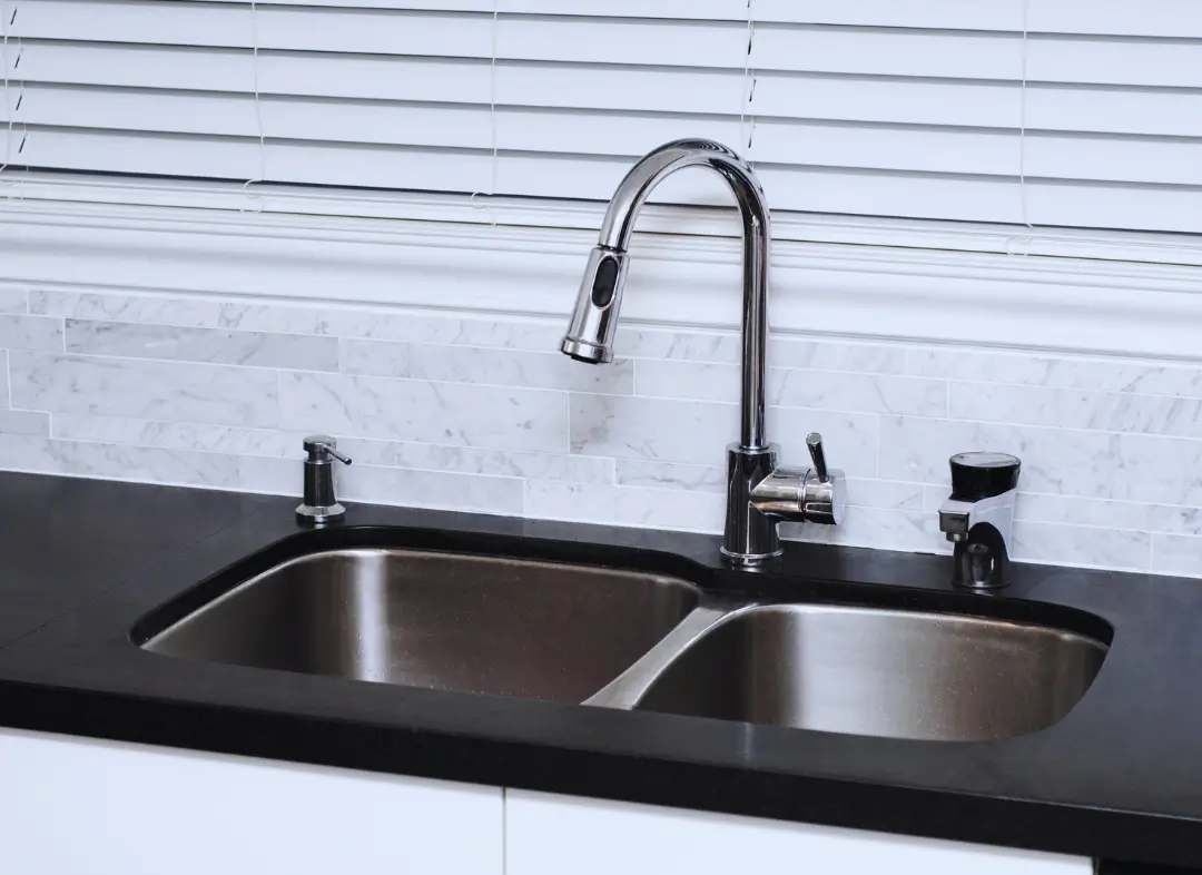 Changement Mitigeur d'évier La Tour-d'Aigues